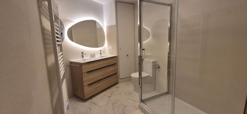 Appartement 6 personnes face à la mer Apartment in Cagnes-sur-Mer