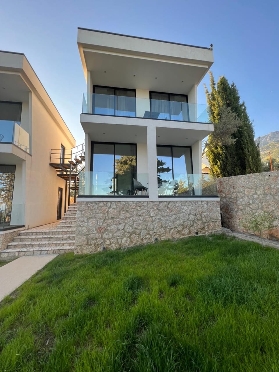 Summer Wine Boutique Hotel Apartment in Vlorë County, Albania
