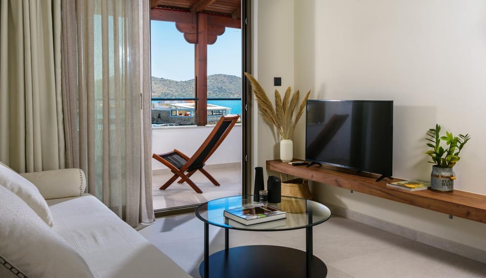 Living room, Sea view