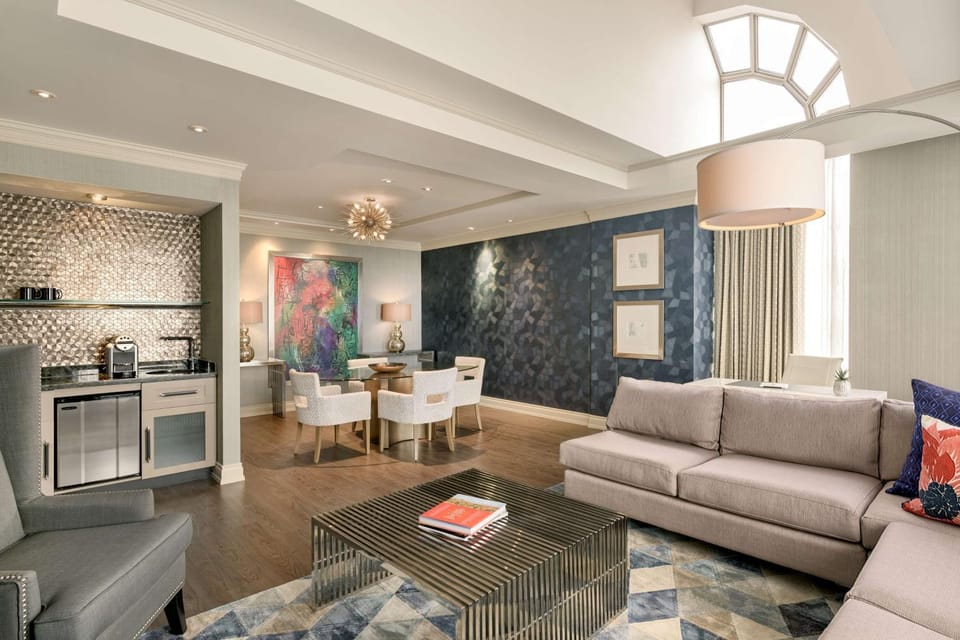 Living room, Photo of the whole room, On site