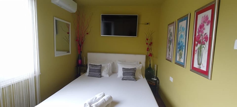 Luxury apartment SIRENA 1 Centre Netflix Apartment in Split