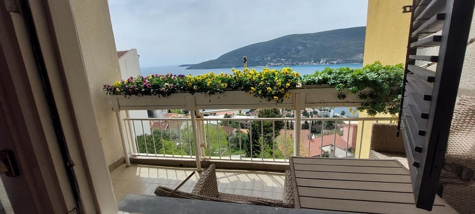 Apartment Buena Vista Apartment in Dubrovnik-Neretva County