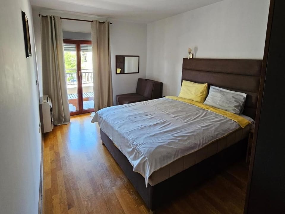 Seaview Apartment Apartment in Montenegro
