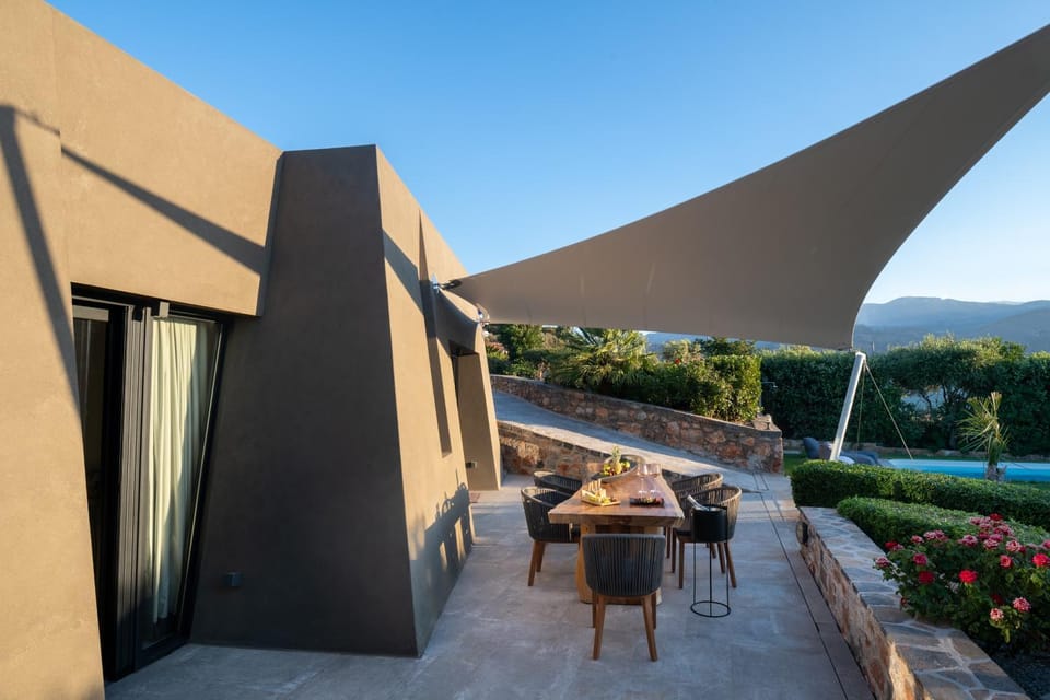 LITHARI Luxury Villa with Private Pool, Your Perfect Retreat, Crete Villa in Lasithi