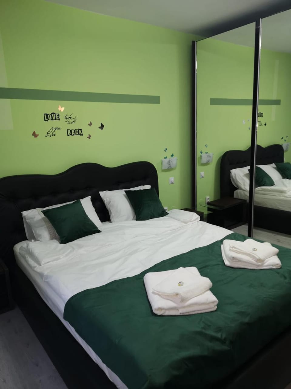 Bed, Bedroom