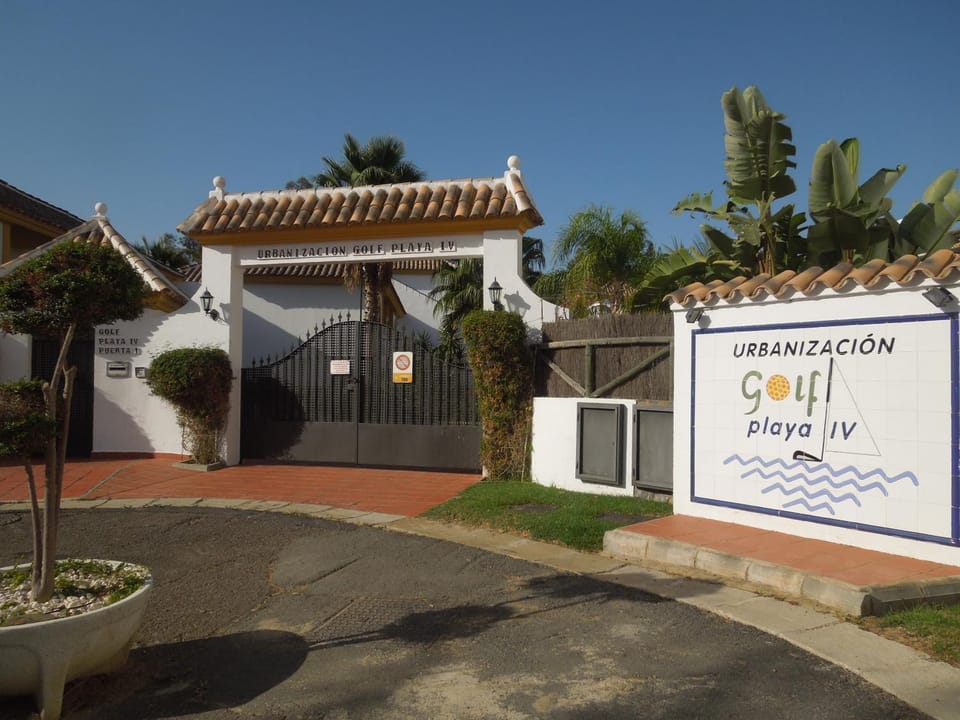 Facade/entrance, Property logo or sign