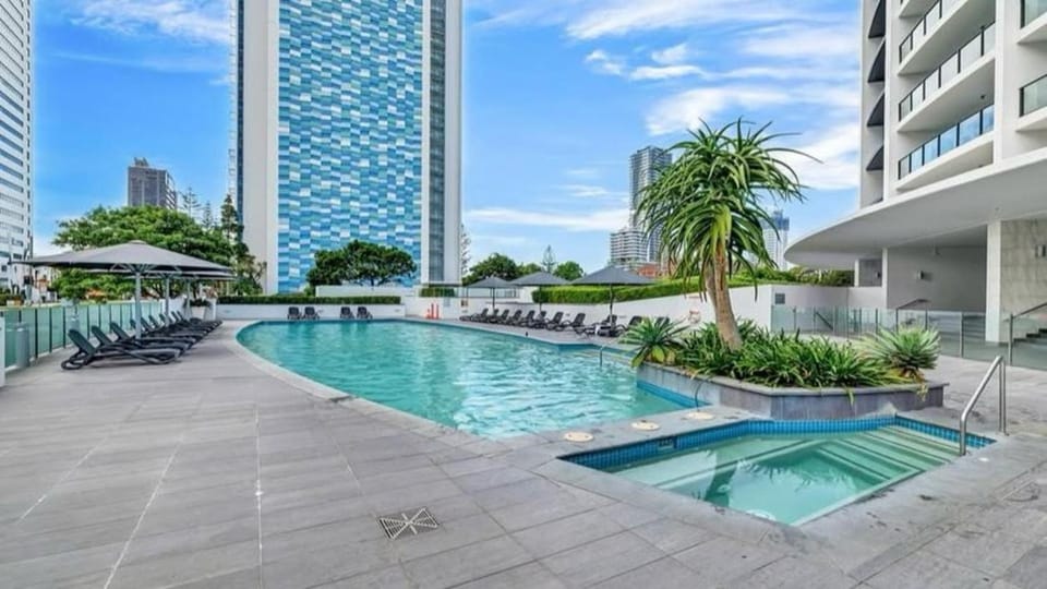 Modern 2 Bedroom Apartment in Sierra Grand - CoastHM Apartment in Gold Coast