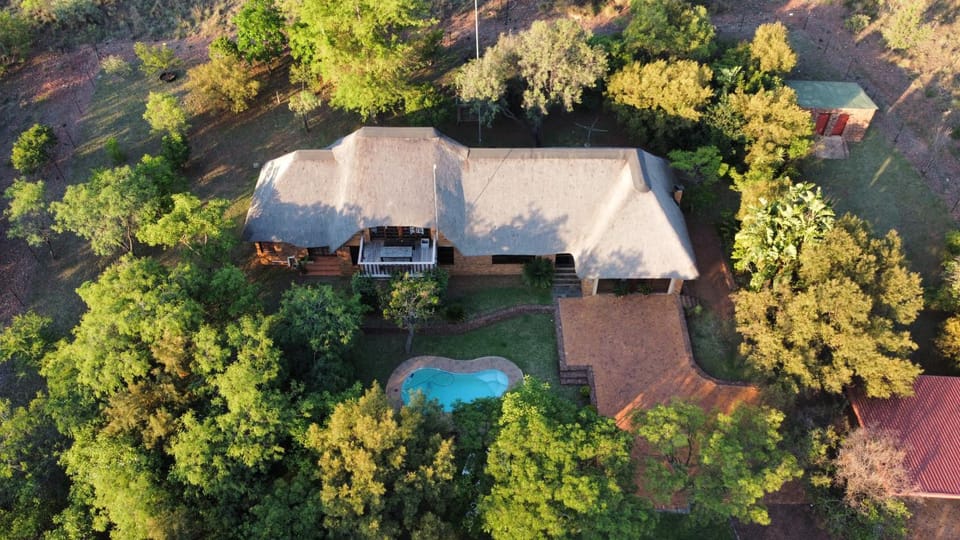 Bird's eye view, Garden view, Pool view, Swimming pool