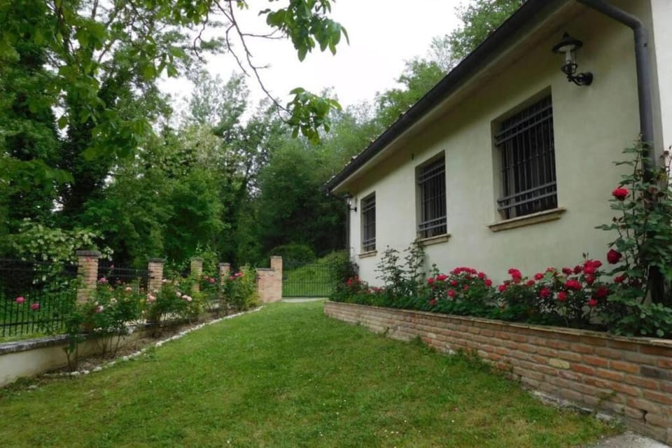 Property building, Day, Garden view