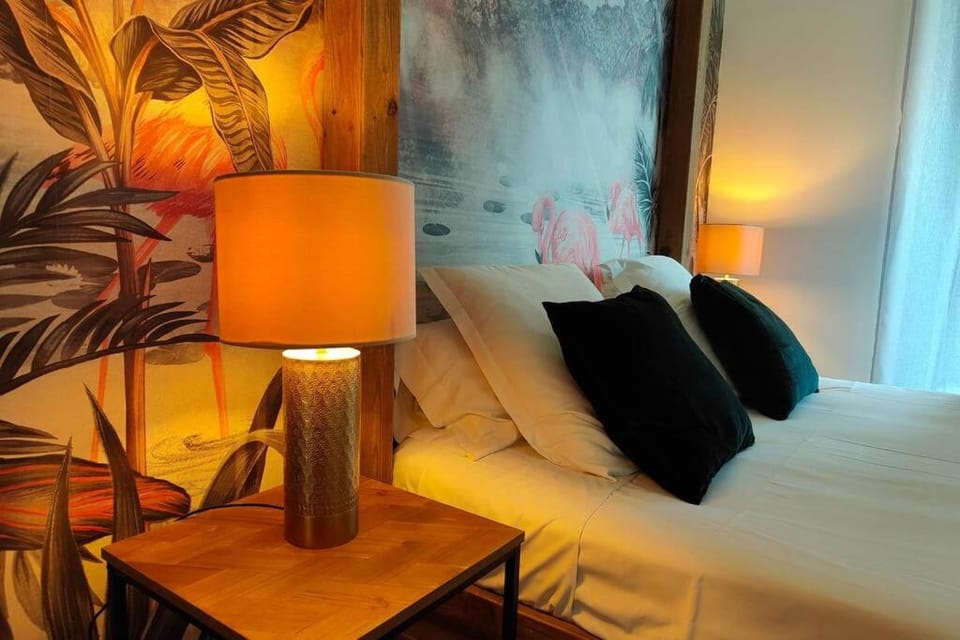 Bed, Bedroom