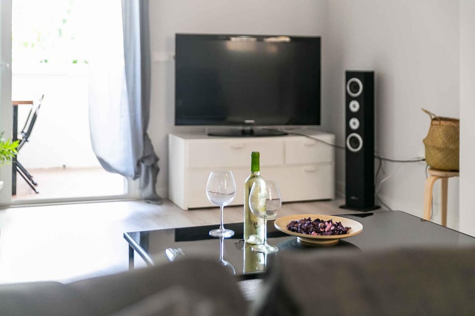 TV and multimedia, Living room, Seating area