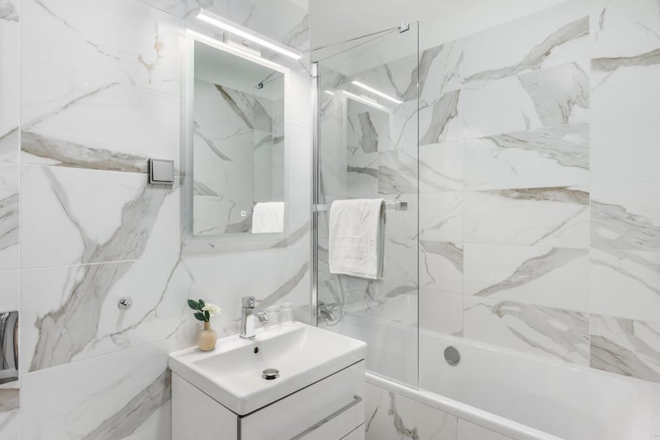 Emerald Downtown Luxury Suites by Continental Group Apartment hotel in Budapest