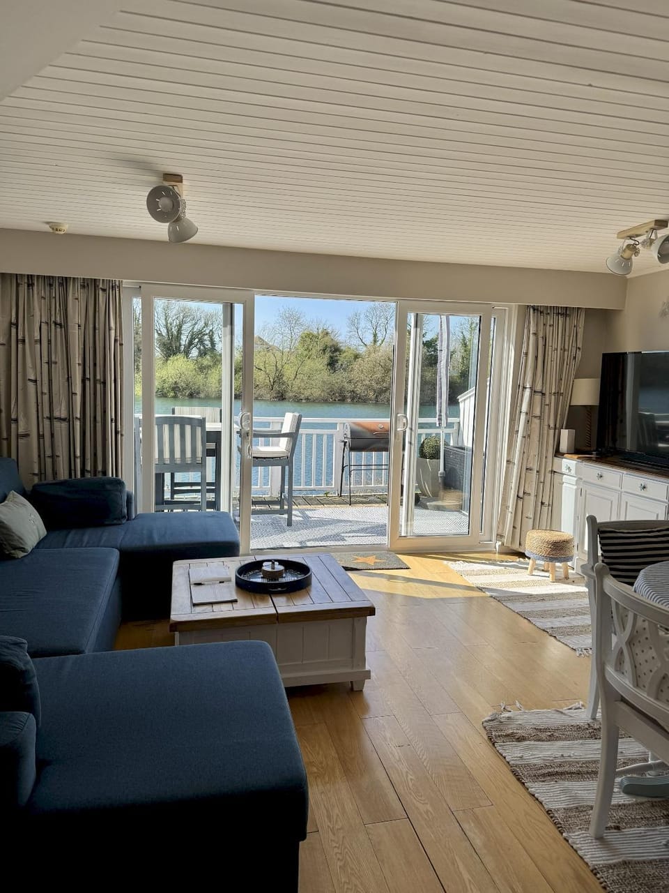 Living room, Other