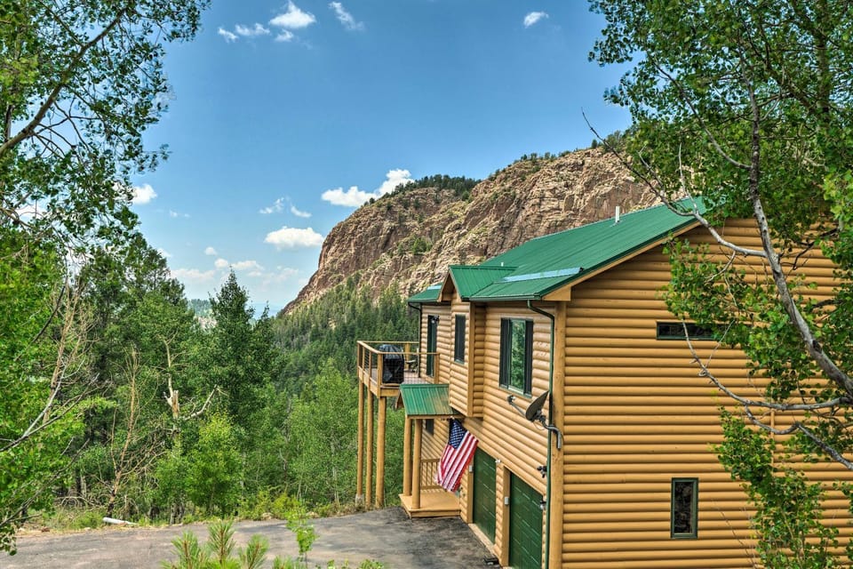 Cripple Creek Mtn Getaway w/ Panoramic Views House in Colorado