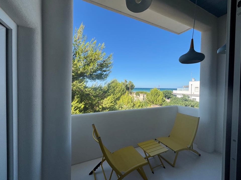 Casa Mediterranea al mare, Jacuzzi, Torre Guaceto, Ostuni Apartment in Specchiolla