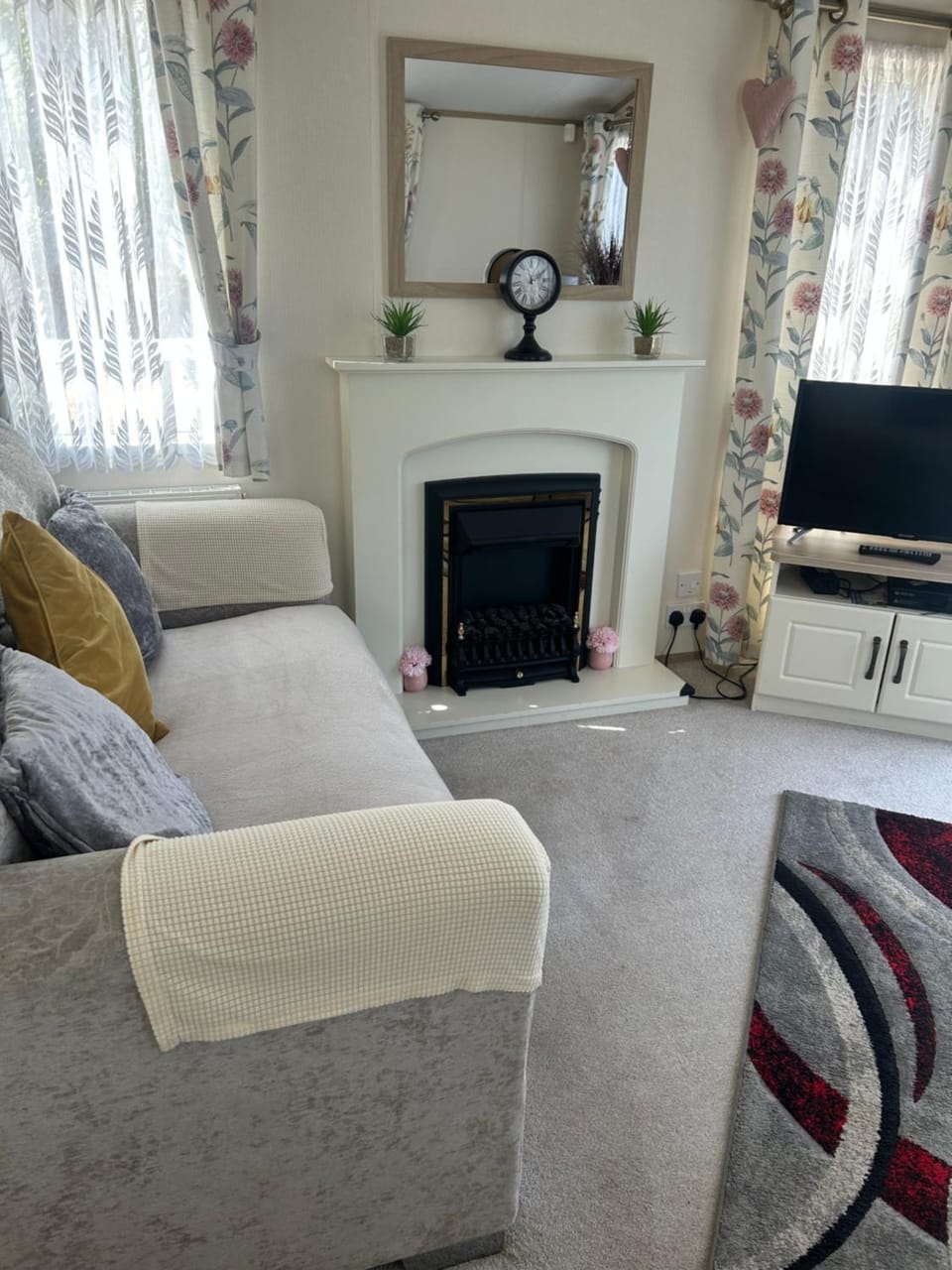 Seton Sands Haven Holiday Park - Platinum Caravan Campground/ 
RV Resort in Scotland