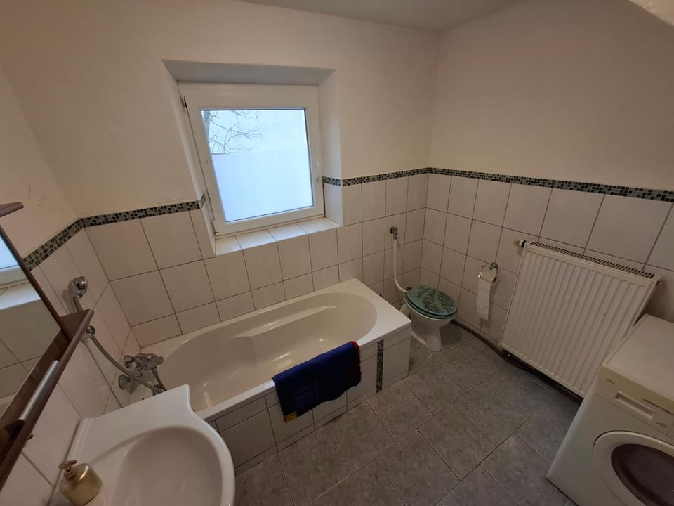 Haus - 4 Zimmer - 2 Bad - 1Küche, bis 8 Personen Apartment in Bavaria