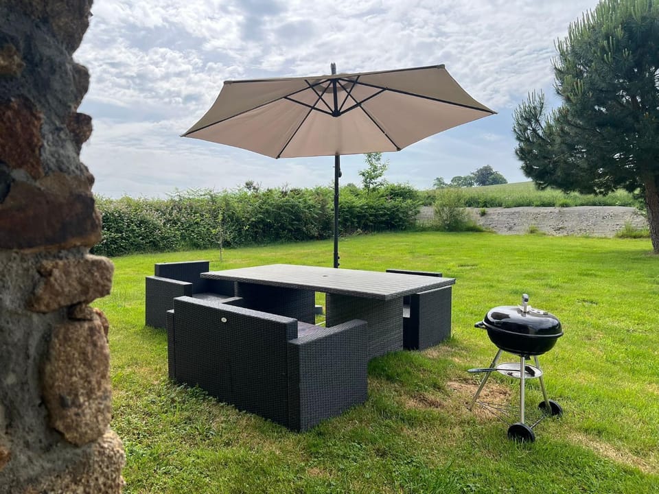 gite "La Renaudaie" - piscine House in Brittany