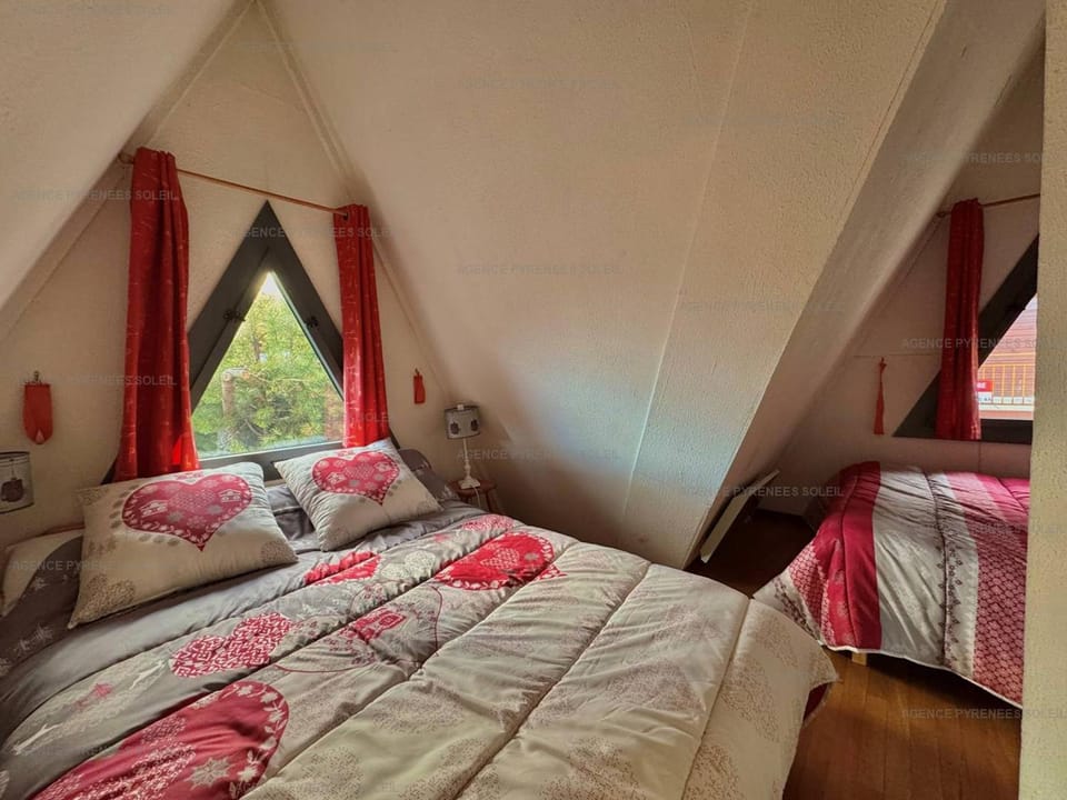 Chalet 6 couchages avec balcon et parking aux Angles - FR-1-295-170 Chalet in Catalonia