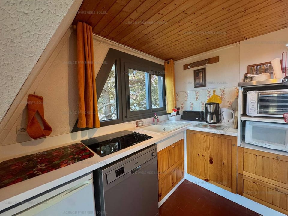 Chalet 6 couchages avec balcon et parking aux Angles - FR-1-295-170 Chalet in Catalonia