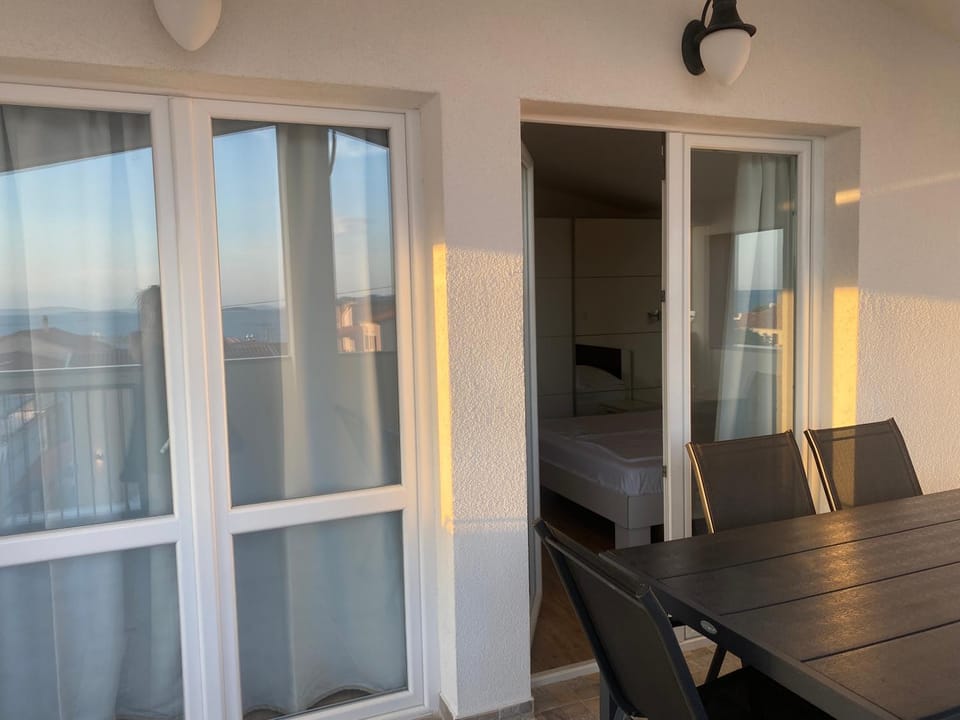 Apartman Arijana s pogledom na more za 6 osoba Apartment in Šibenik-Knin County, Croatia