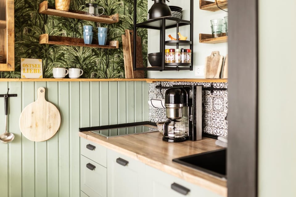 Coffee/tea facilities, Kitchen or kitchenette