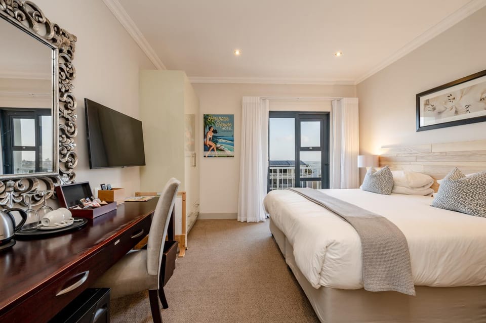 Harbour House Hotel - Harbour Square Hotel in Hermanus