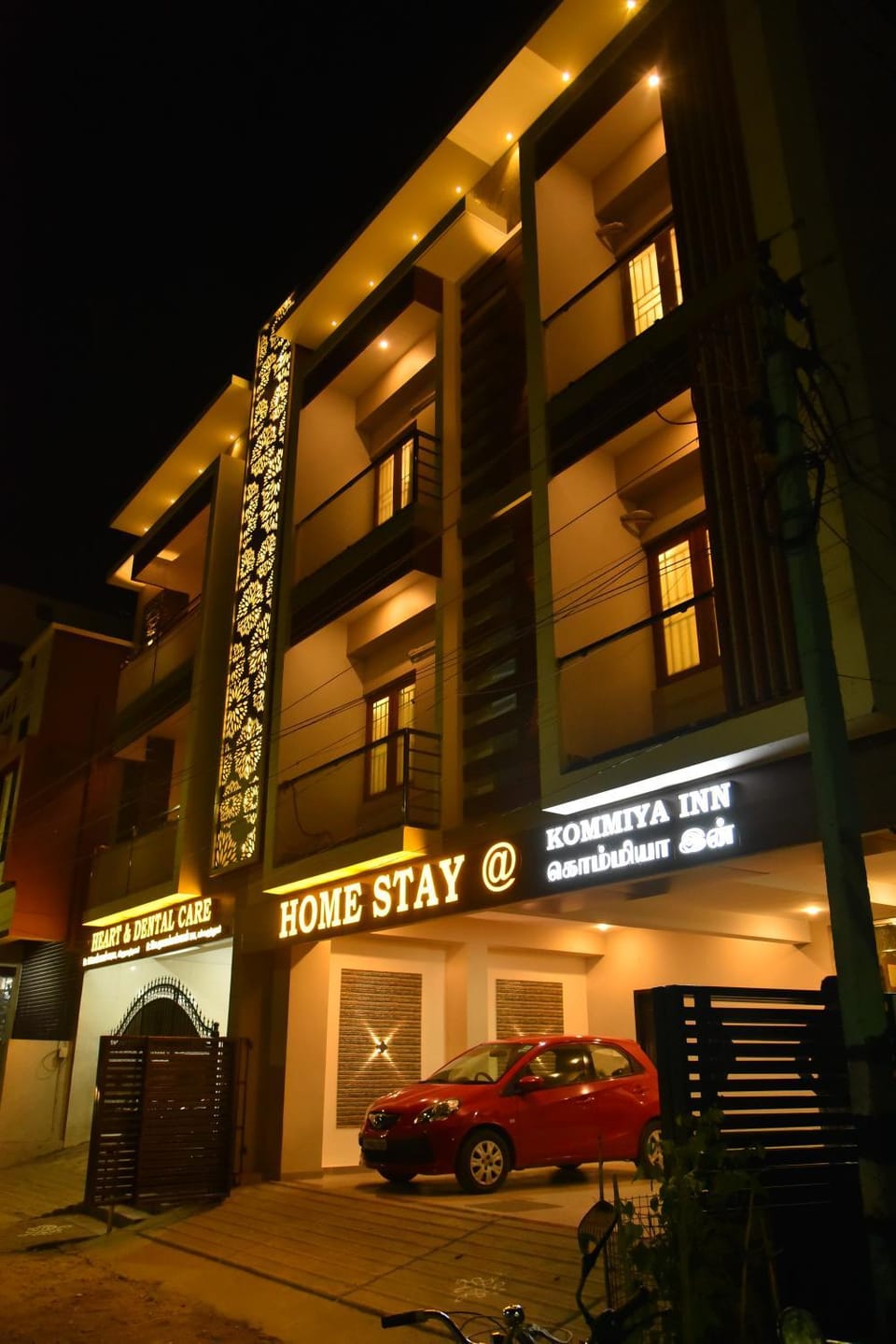 Property building, Facade/entrance, Property logo or sign