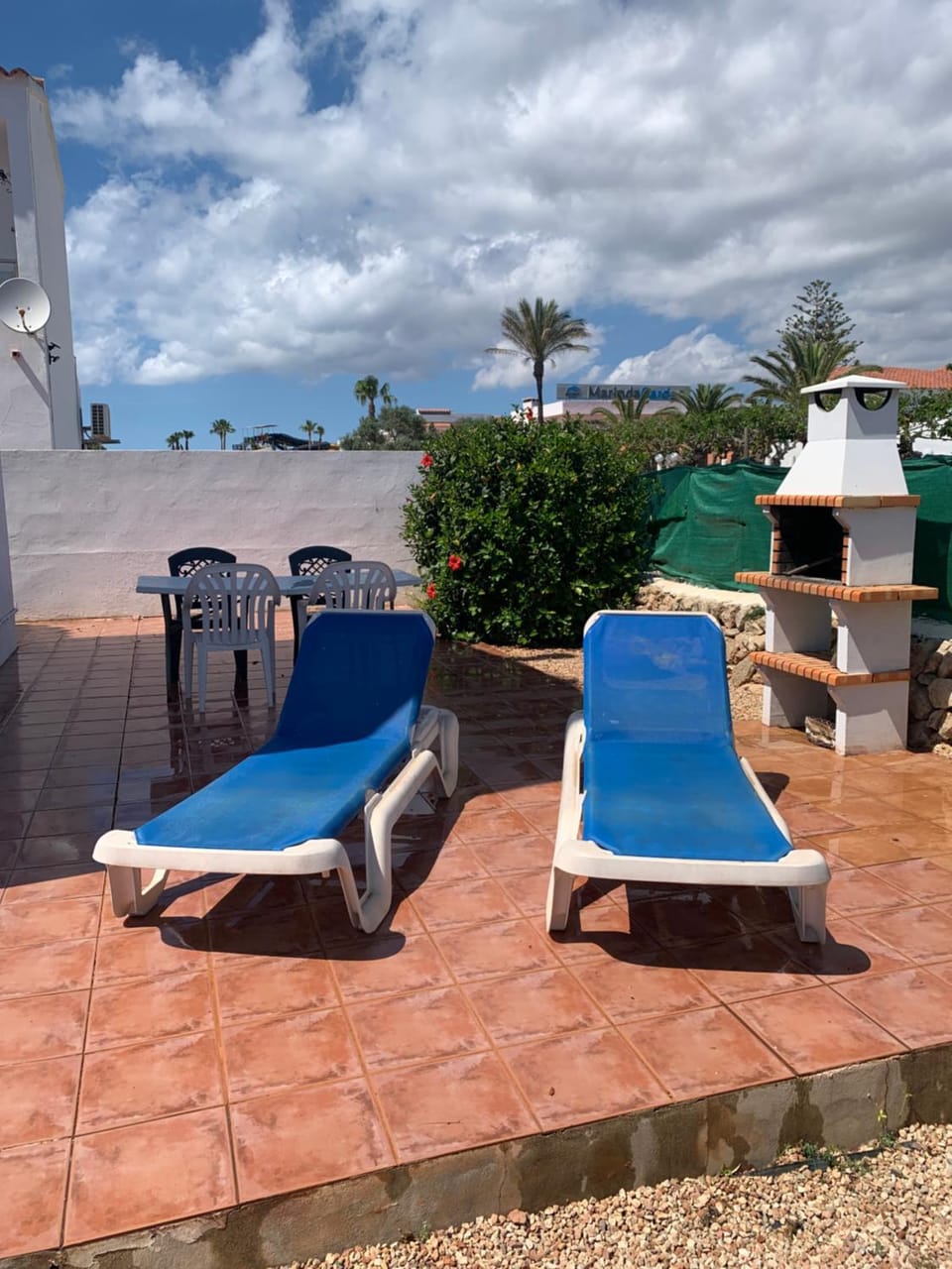sunbed
