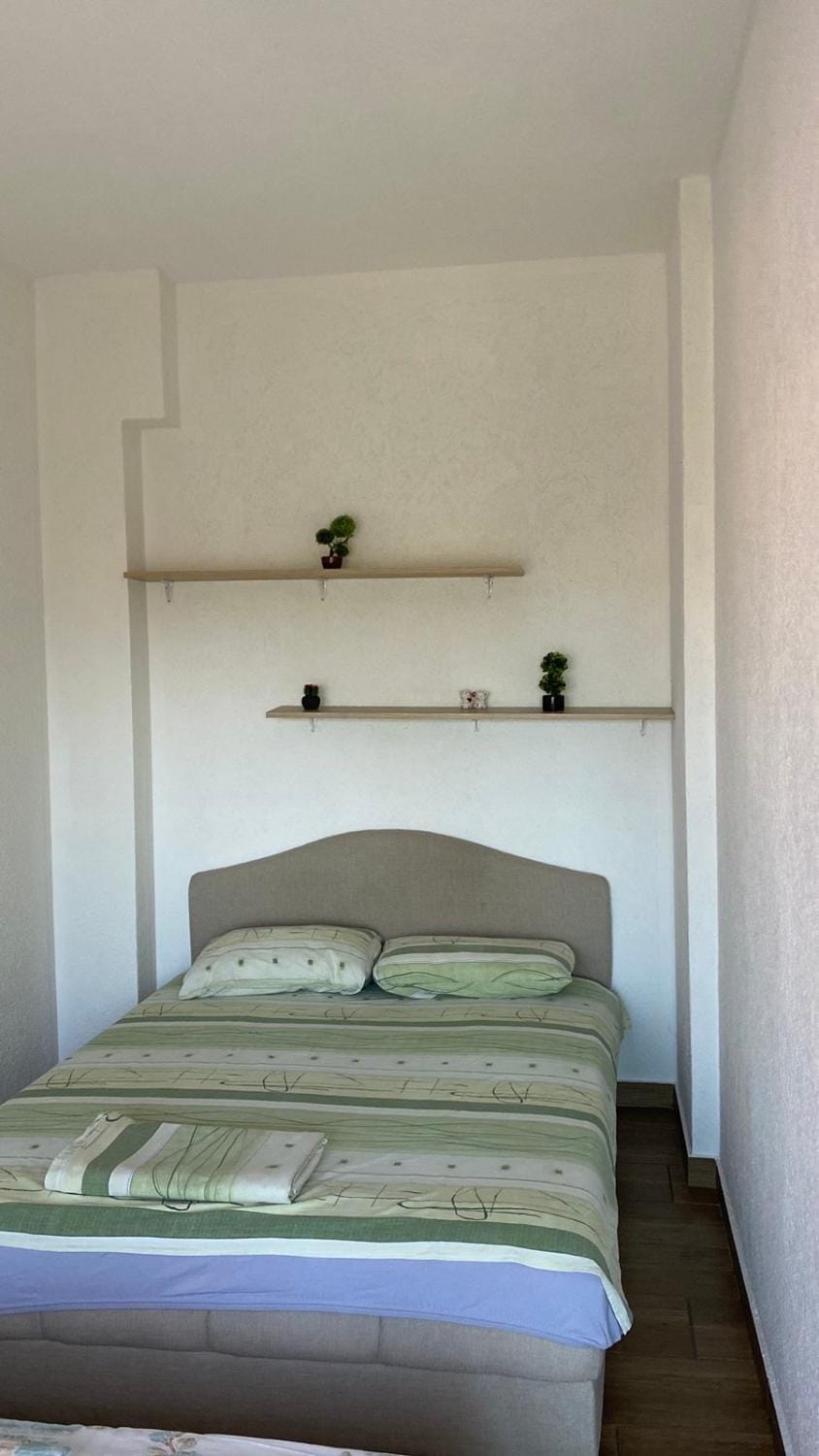 Apartman Jadran Apartment in Montenegro