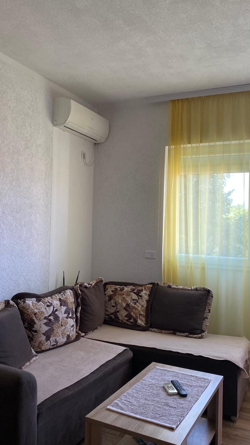 Apartman Jadran Apartment in Montenegro