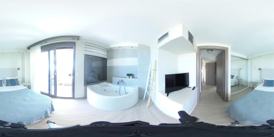 Hanioti suite maisonette in front of the sea Villa in Halkidiki