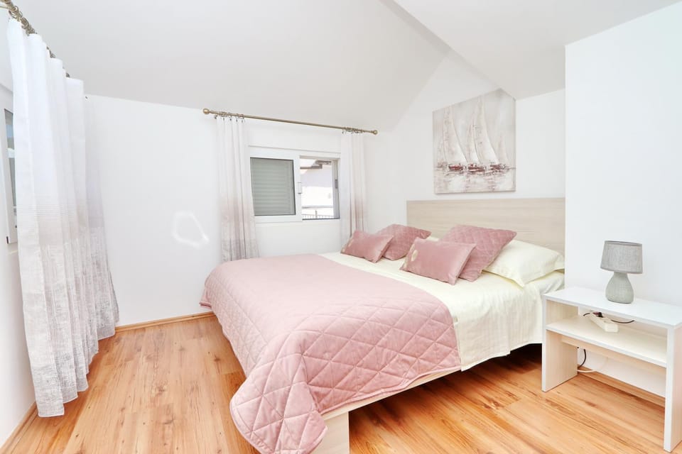 Villa Green Bay Apartments Apartment in Dubrovnik-Neretva County