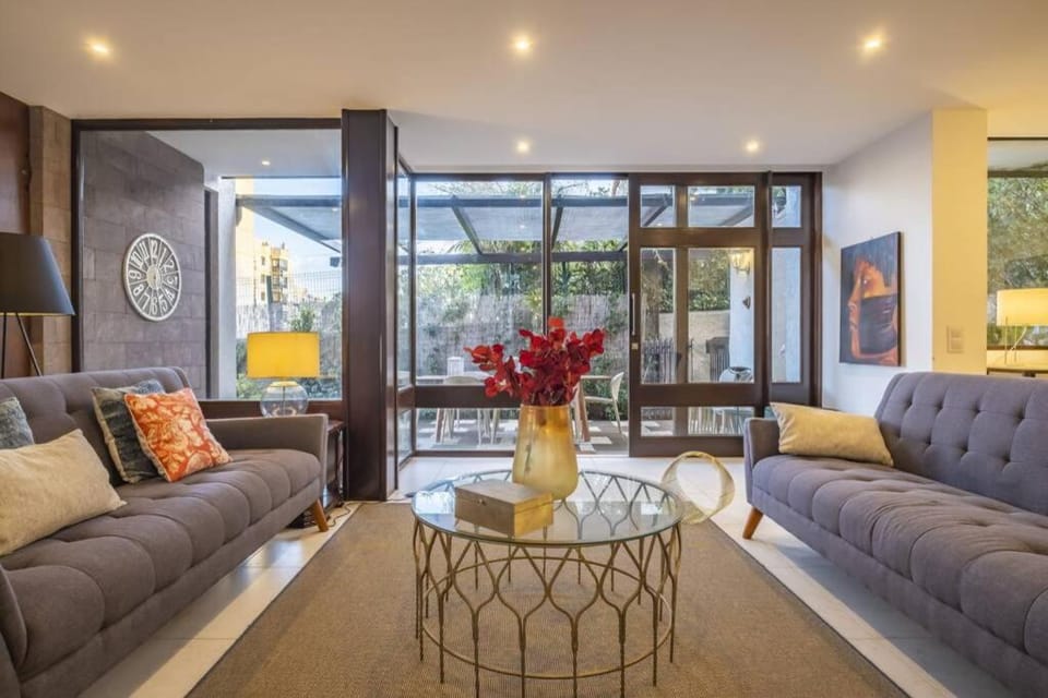 Charming Villa, spacious, beautiful views! Villa in Funchal