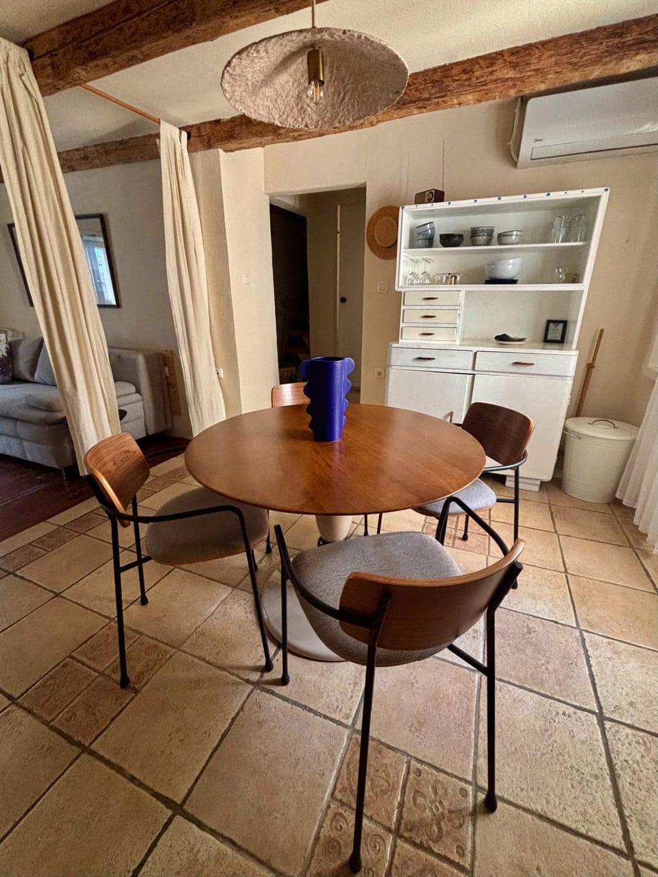 Kitchen or kitchenette, Seating area, kitchen, kitchen