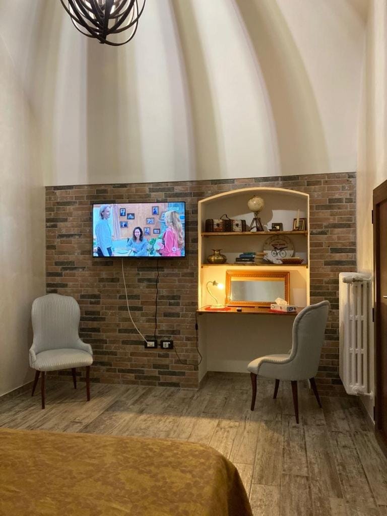 TV and multimedia