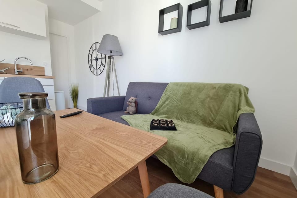 Le Poulorio 11 - T2 - Proche Gare By Locly Apartment in Lorient