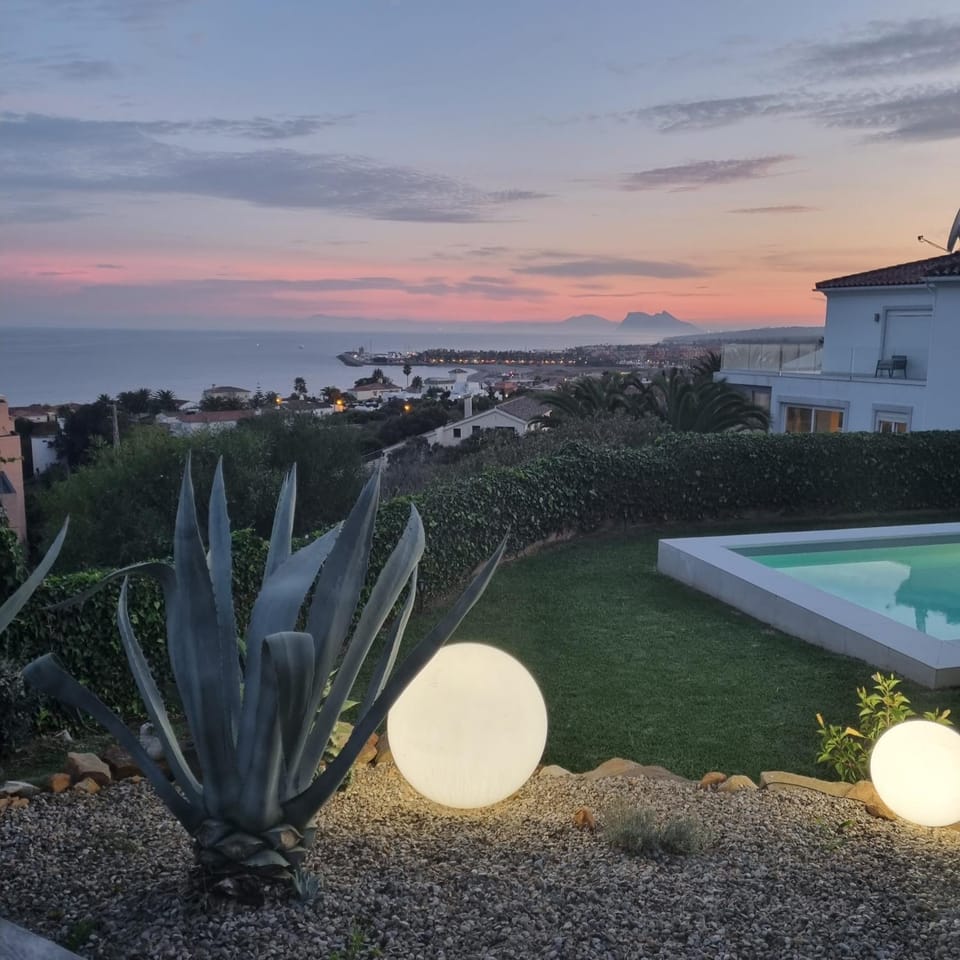 Garden, Sunset
