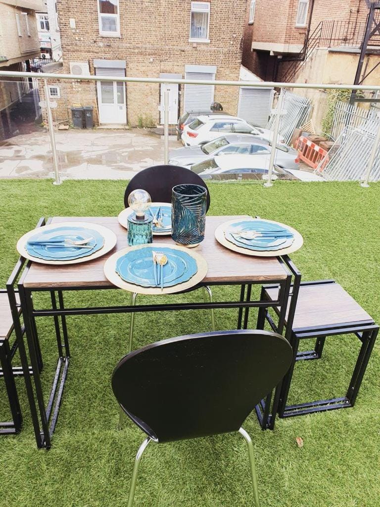 Deluxe Spacious Apartment in Chadwell Heath, London Apartment in London