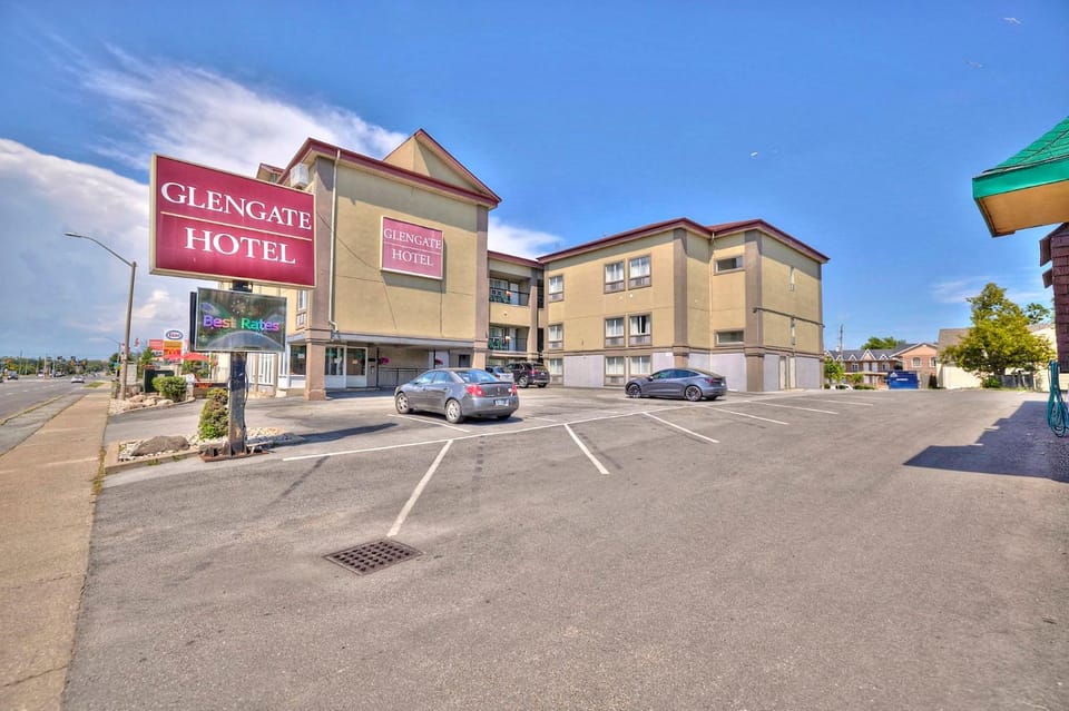 Property building, Street view, Parking