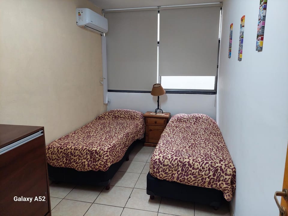 Parana 2 -3 ambientes amplios- Apartment in Buenos Aires