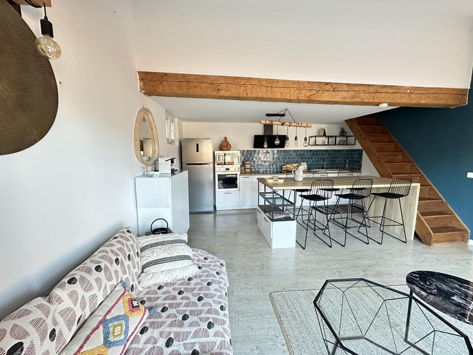 Port-Vendres: Duplex 3 chambres, climatisé, proche du port - FR-1-309-297 Apartment in Port-Vendres