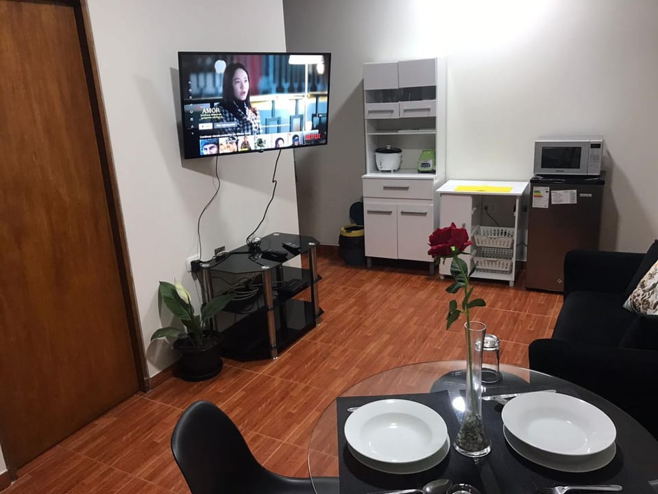 Communal lounge/ TV room