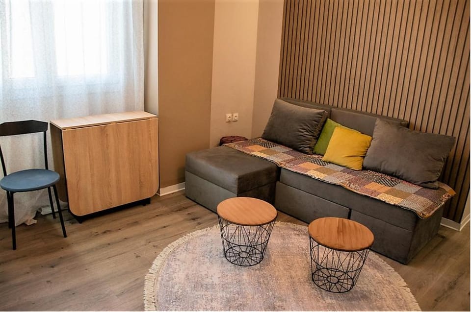 JuKeBoX Suite 2 BEDROOMS - BIG BALCONY Apartment in Thessaloniki