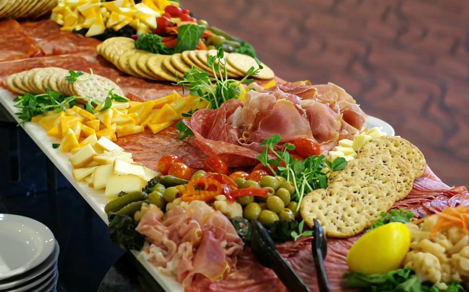 Restaurant/places to eat, Food and drinks, Food