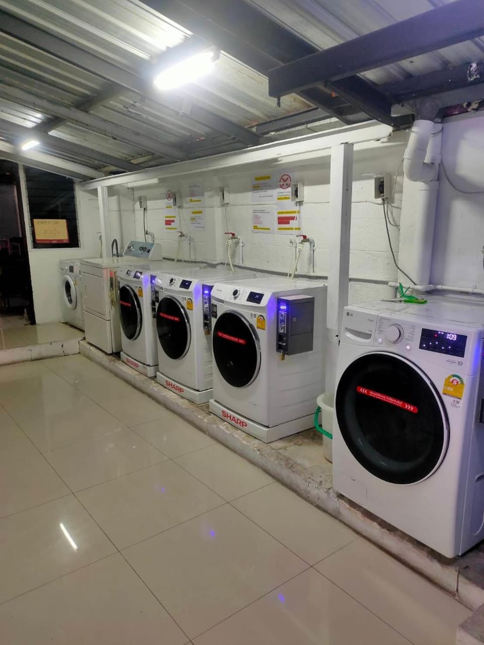 PRL Place Apartment in Bangkok