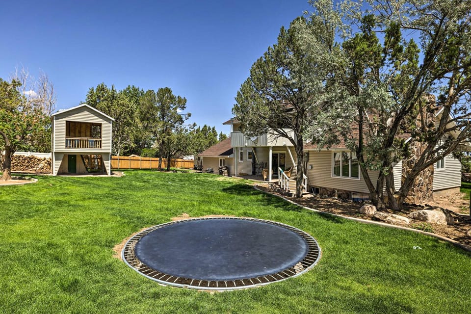 Hike, Play & Relax: Cedar City Group Getaway House in Cedar City