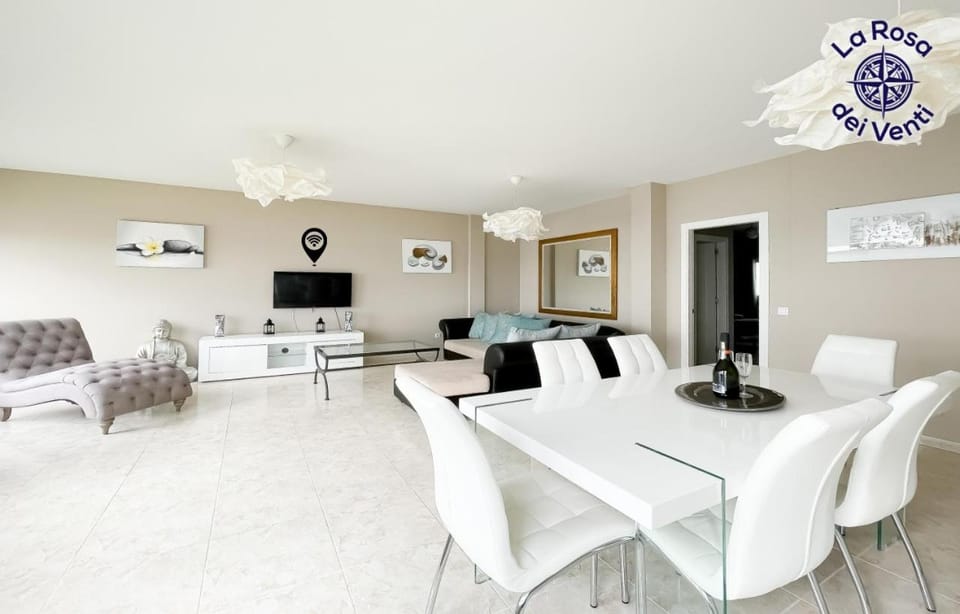 Rosa dei venti sea view - 4 persons - wifi free Apartment in Corralejo