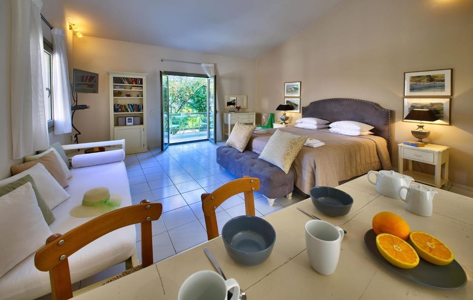 Mill Suites - Loggos Apartment in Peloponnese, Western Greece and the Ionian