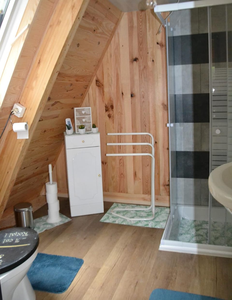 La Bulle Du Trappeur (Chevaux bienvenus) Chalet in Wallonia, Belgium